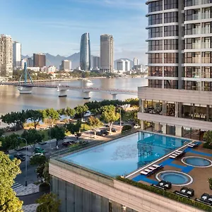 Melia Vinpearl Riverfront Da Nang